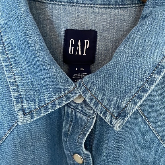 GAP Denim shirt - Picture 3 of 8